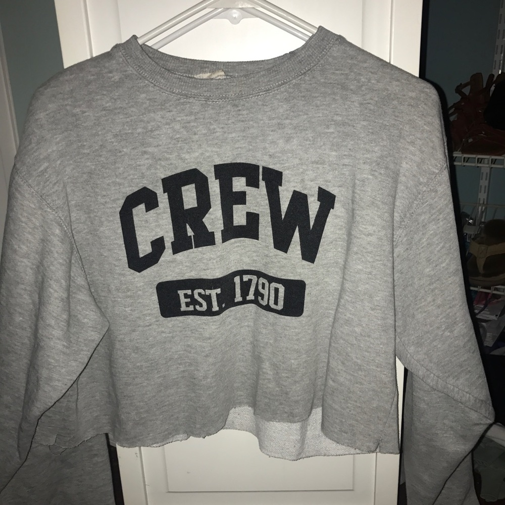 Brandy Melville "CREW" sweatshirt!